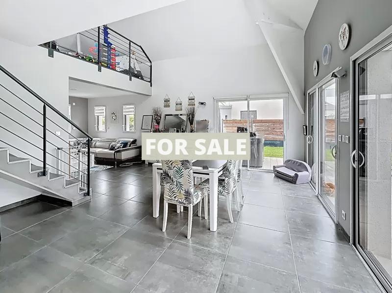 Contemporary Detached House