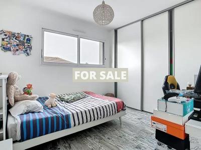 Contemporary Detached House by the Coast