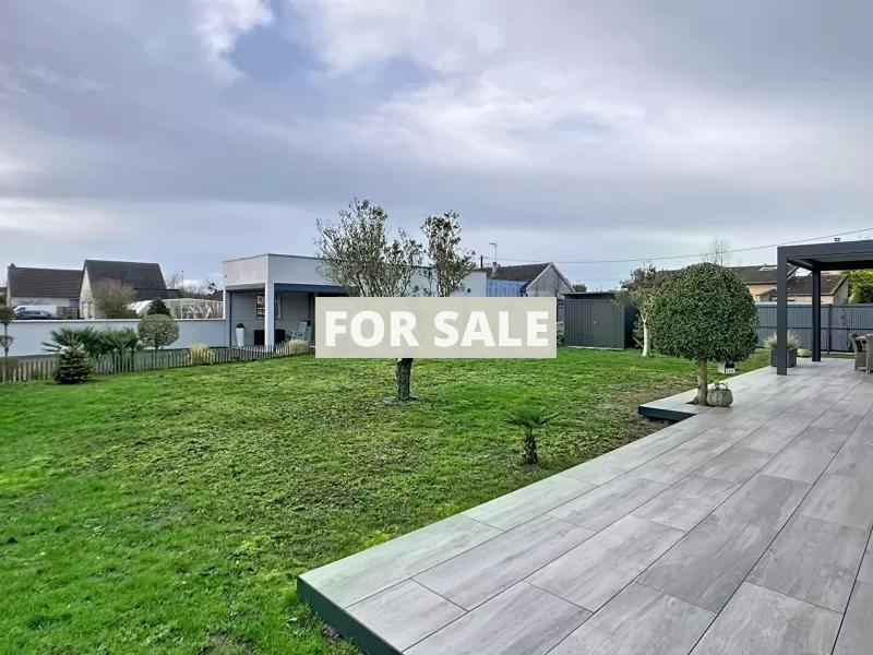 Contemporary Detached House by the Coast