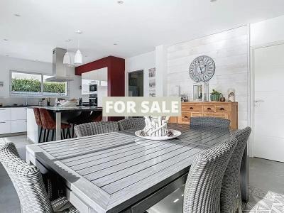 Contemporary Detached House by the Coast