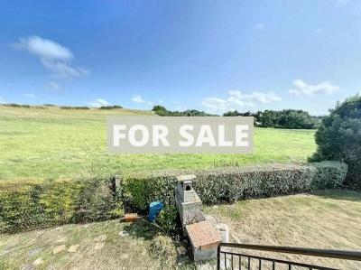 Detached House with Garden by the Coast