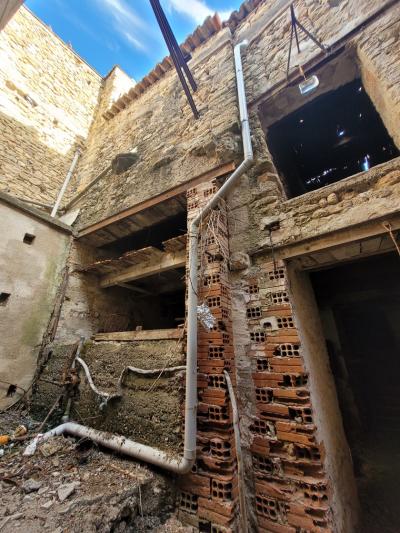 Stone House with Courtyard and Terrace
