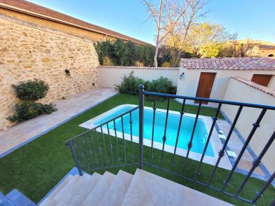 Renovated Barn With Courtyard And Swimming Pool