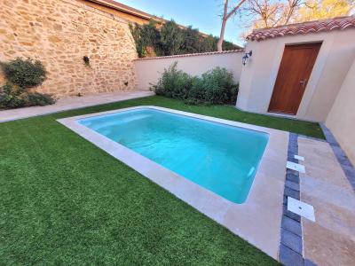 Renovated Barn With Courtyard And Swimming Pool