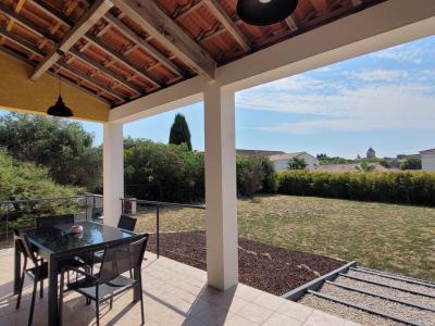 Detached Villa with Open Countryside Views