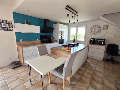 Detached Villa with Open Countryside Views
