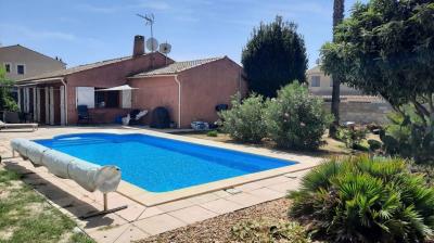 Detached Villa With Swimming Pool