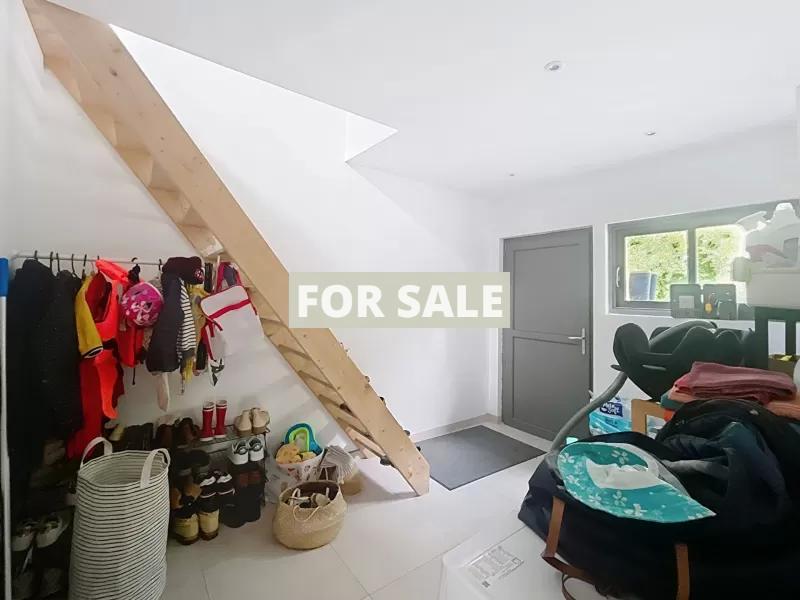 Detached Country House with Outbuilding