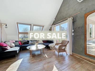 Detached Country House with Landscaped Garden