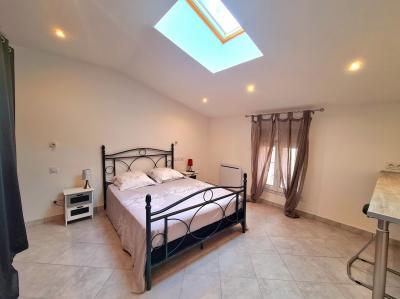 Fully Renovated Manor House, Garage, Spa And Superb Terrace