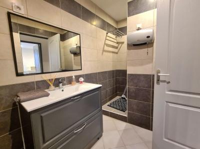 Fully Renovated Manor House, Garage, Spa And Superb Terrace