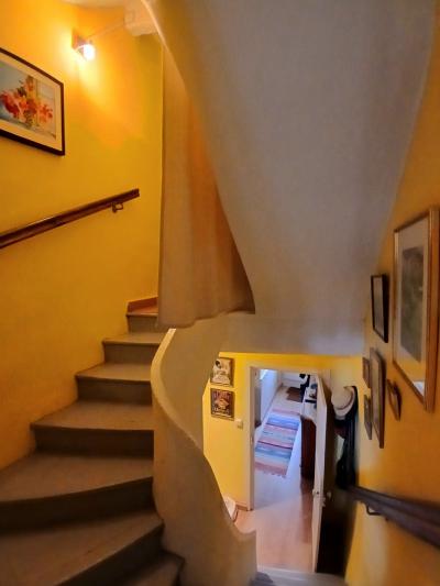 Spacious Fully Renovated Character House With 160 M2 Of Living Space, 5 Bedrooms And A Charming Priv