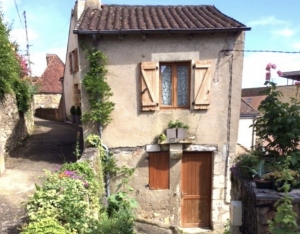 Cosy Character Cottage in Great Location