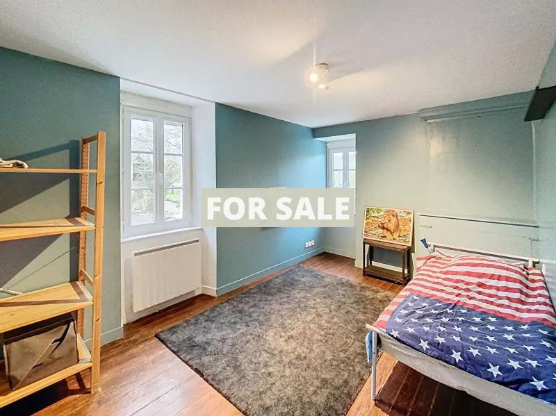 Detached Country House with Outbuildings