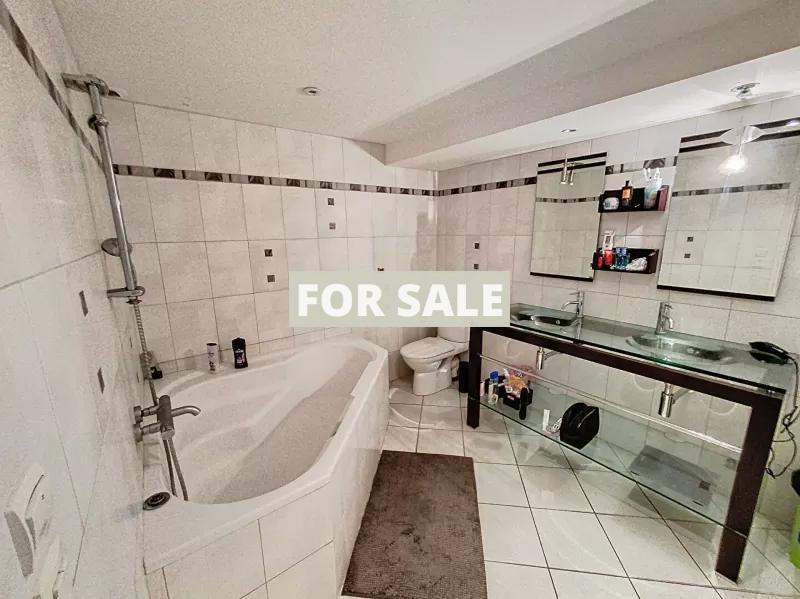 Detached Country House with Outbuildings