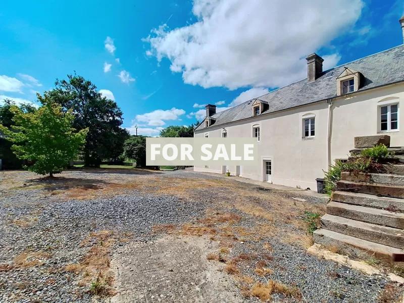 Detached Country House with Outbuildings
