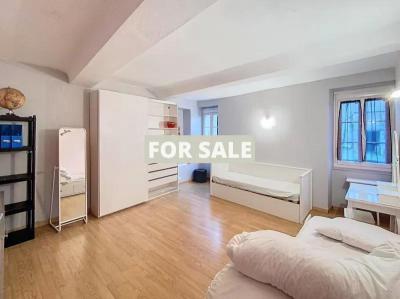 Detached Country House with Outbuildings