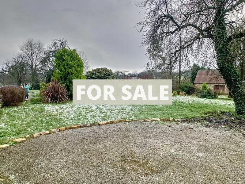Detached Country House with Open View