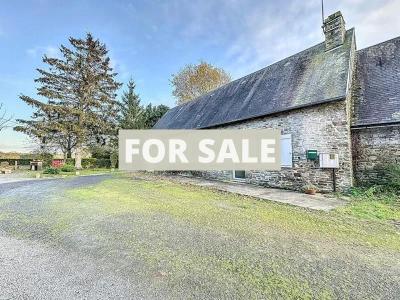 Detached Country House with Outbuildings