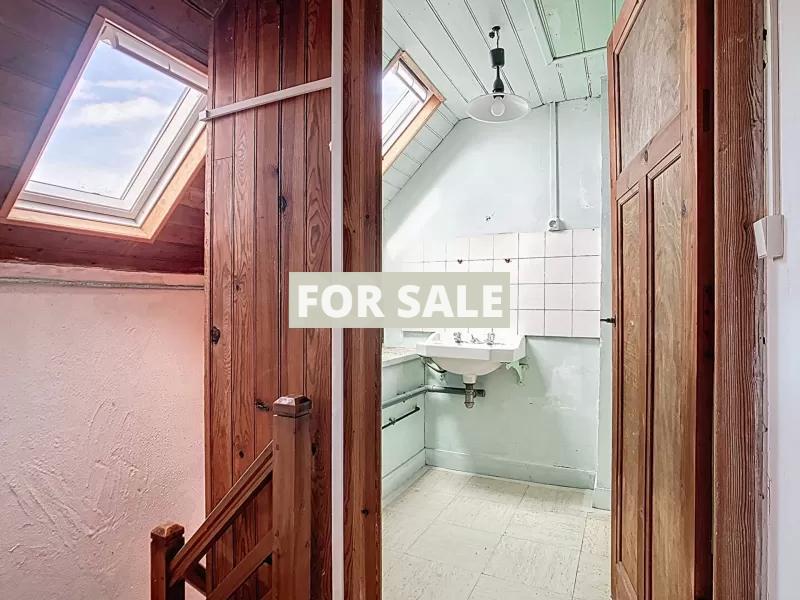 Pretty Detached House in Coastal Location