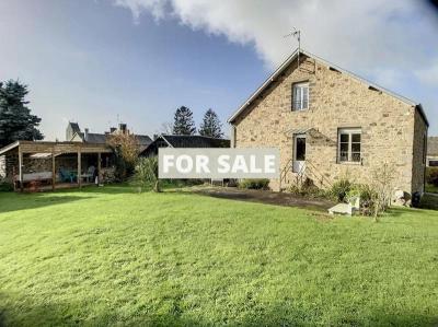 Detached House with Garden