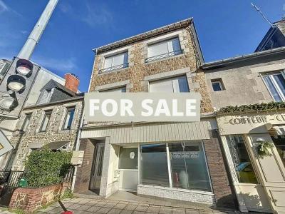 Superb Town House with Sea View