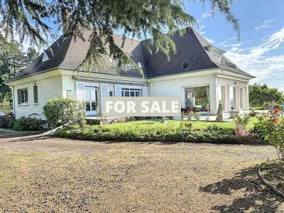 Detached House with Panoramic Views