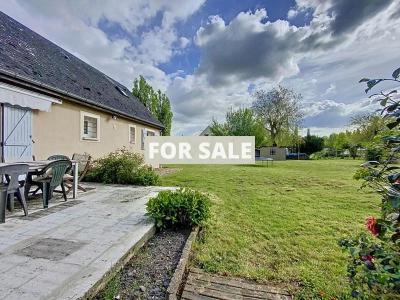Detached House with Landscaped Garden