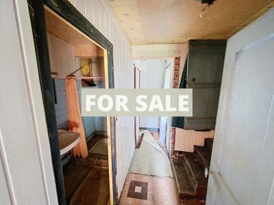 Habitable Detached Country House to Renovate
