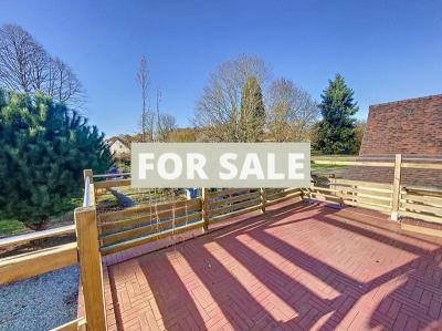 Detached House with Landscaped Garden
