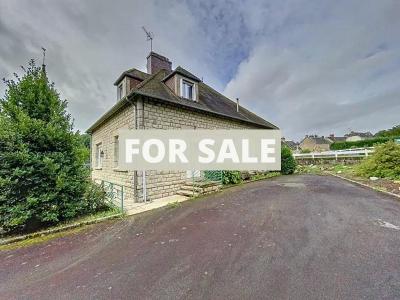 Detached House with Garden