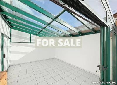 Detached House in Coastal Resort Town