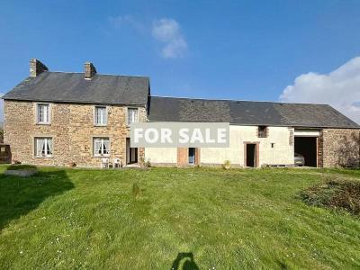 Detached Country House with Outbuilding