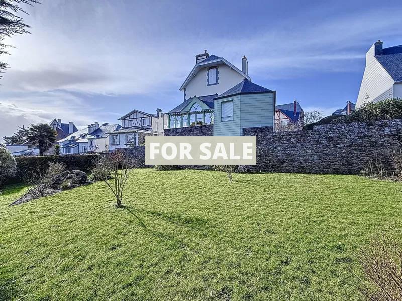 Period Property in Coastal Resort Town
