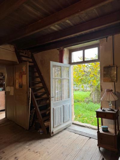 Characterful Pretty House To Renovate