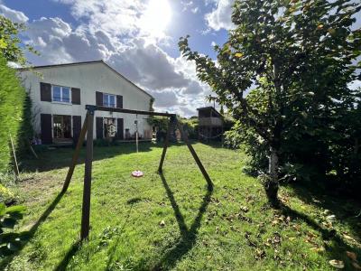 Beautiful Detached Family Home and Garden