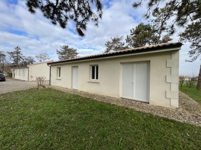 Detached Single Storey House with Mature Garden