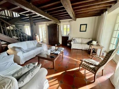 Beautiful Property, View of Pyrenees, Swimming Pool