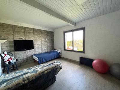 Spacious Detached House With Guest Gite