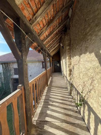 Character Property In Historic Setting