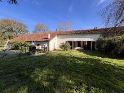 Detached Longere by the Banks for the River Charente