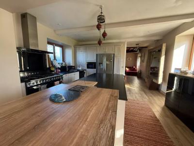 Beautiful Family House with Guest Gite and Pool