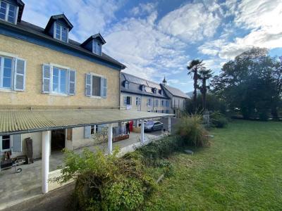 Vast Property Offers Exciting Investment Opportunity