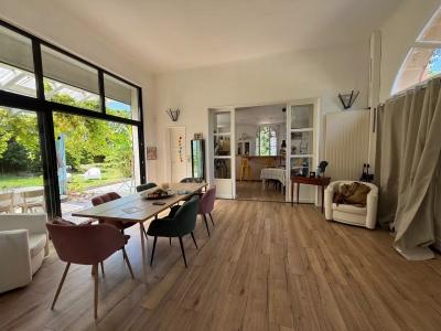 Beautiful House With Charming Garden