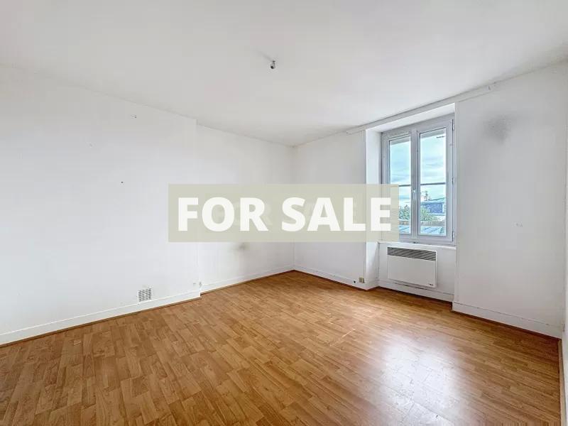 Town House In Popular Coastal Resort of Honfleur