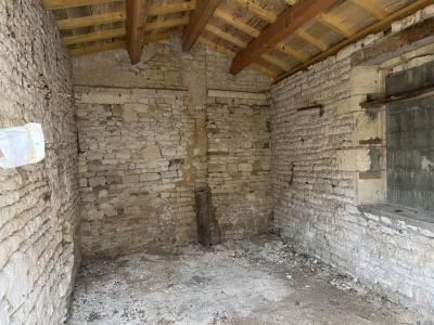 Village House to Renovate, Ideal Project