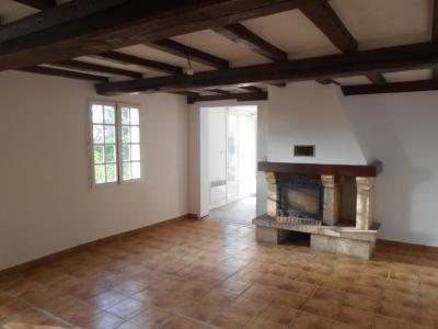 SLD02583 - Under Offer with Cle France