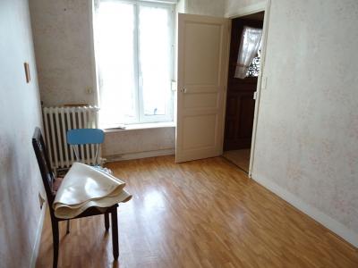 SLD02578 - Under Offer with Cle France