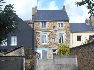 Town House with Garden and Much Potential