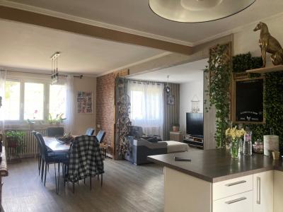 Superb Detached Villa with Swimming Pool